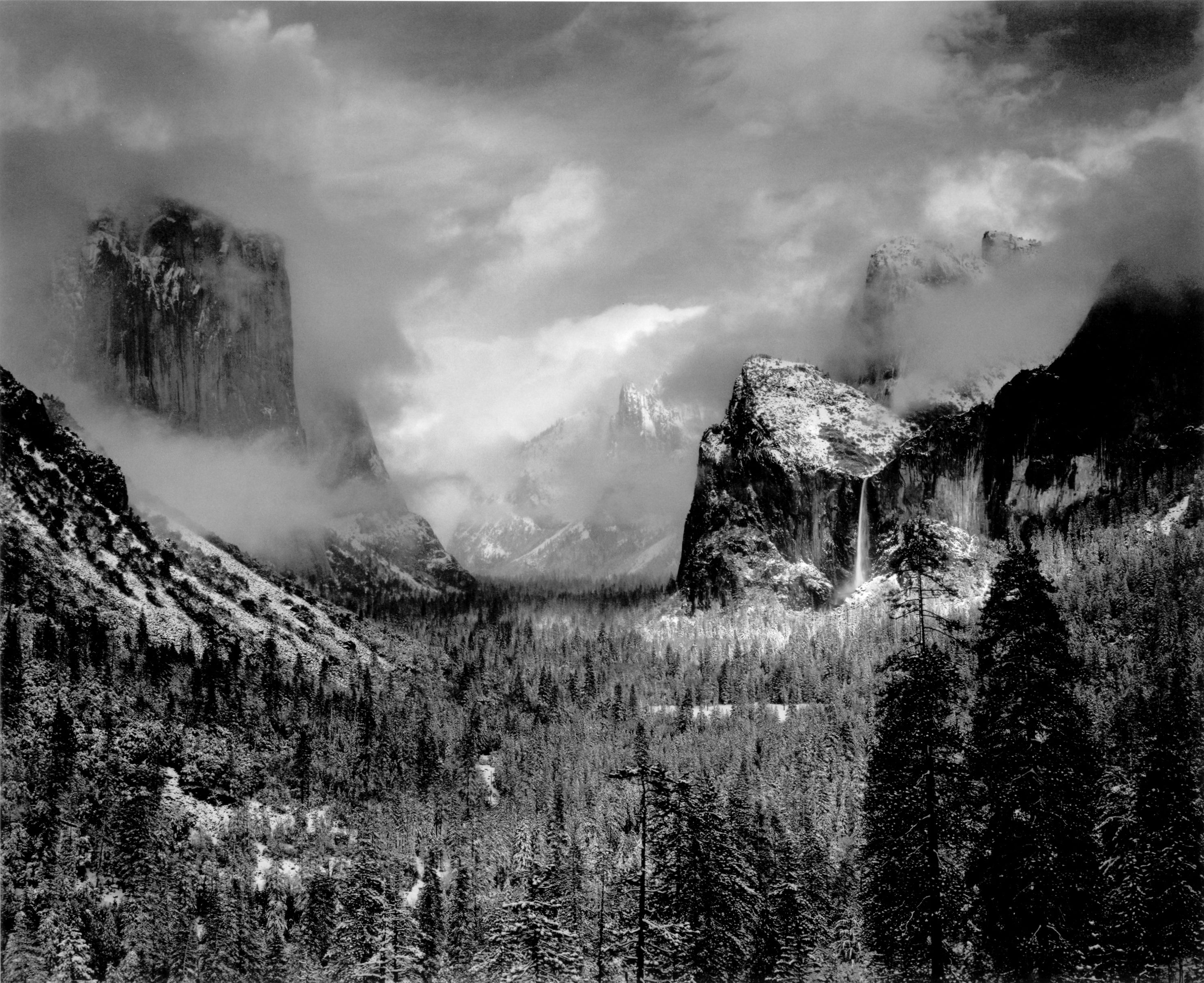 http://www.macfreak.nl/modules/news/images/Art.AnselAdamasElCapitan.jpg