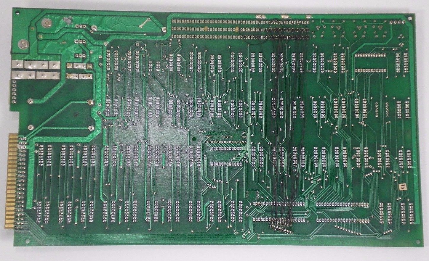 http://www.macfreak.nl/modules/news/images/zAppleI-300516-2.jpg