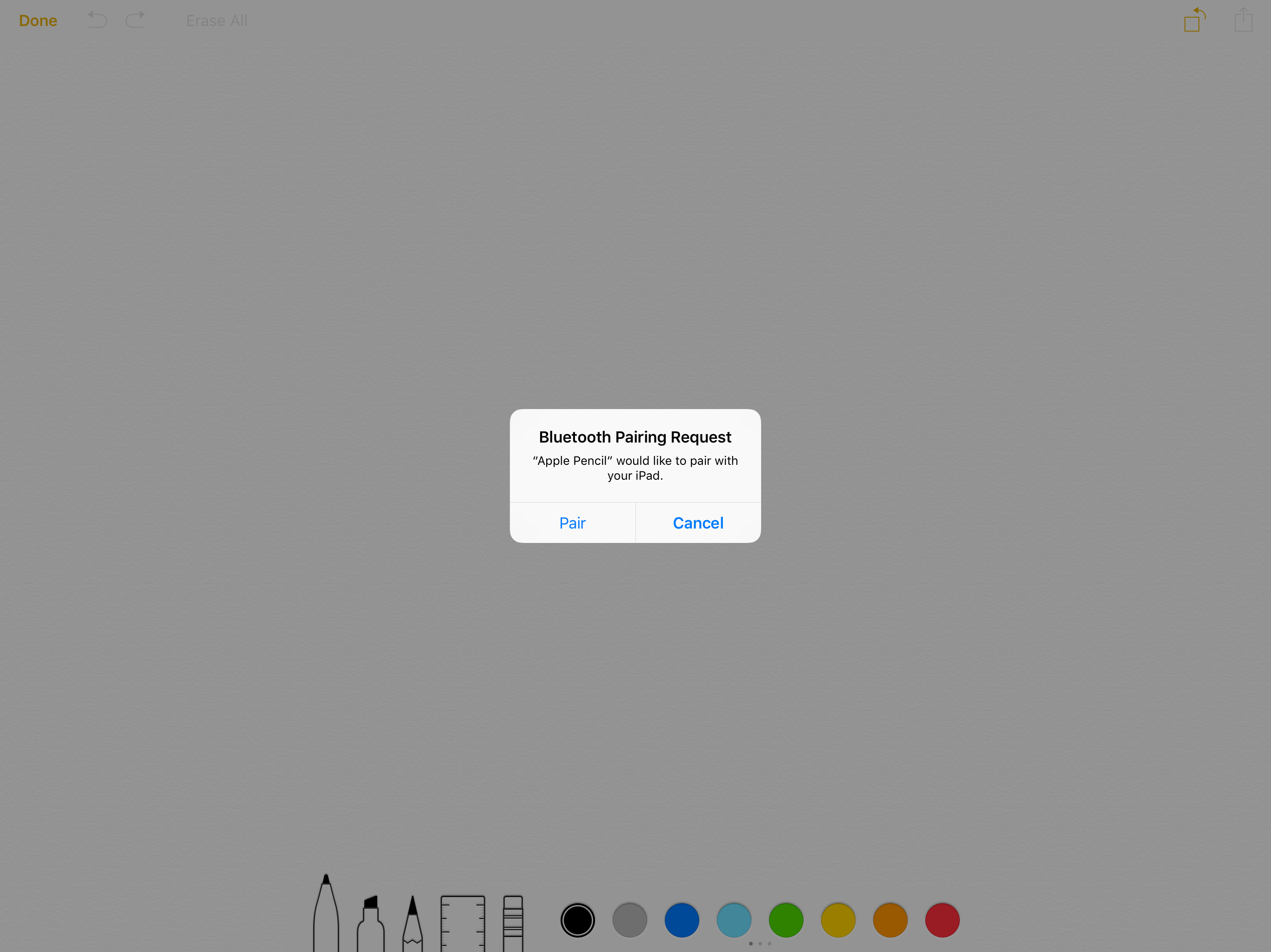 http://www.macfreak.nl/modules/news/images/zApplePencilPairing231115.png