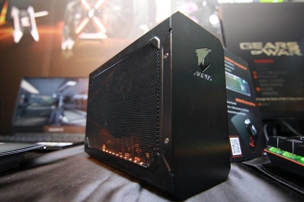 http://www.macfreak.nl/modules/news/images/zArt.Gigabyte-eGPU030617-1.jpg