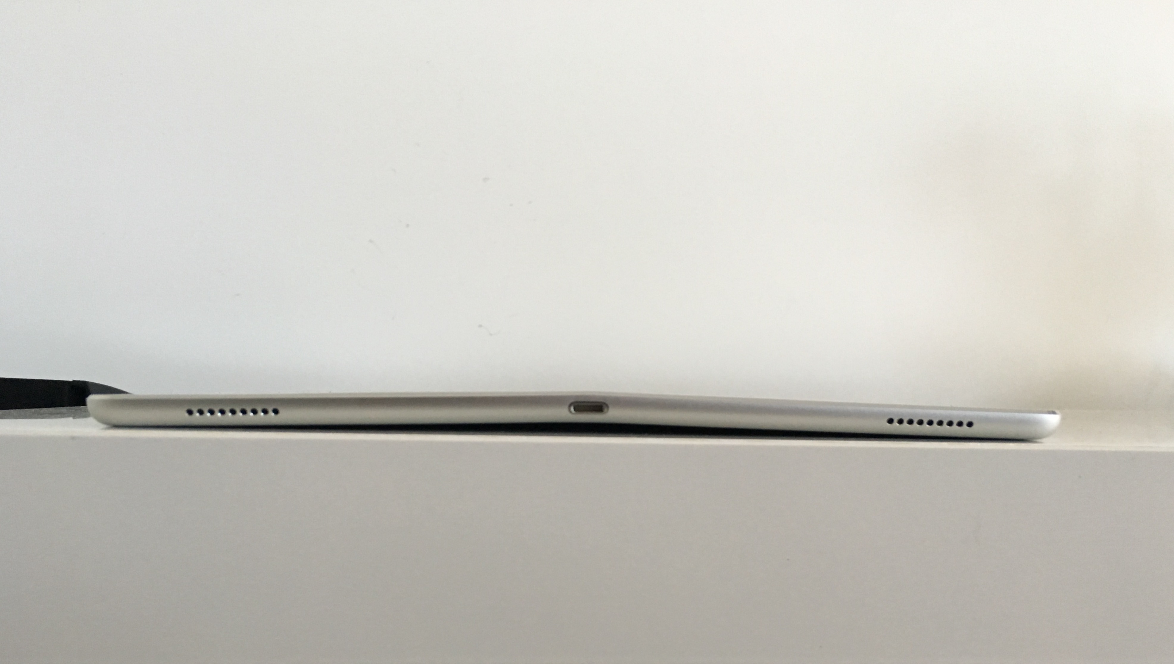 http://www.macfreak.nl/modules/news/images/zGebogen-iPadPro171115.jpg
