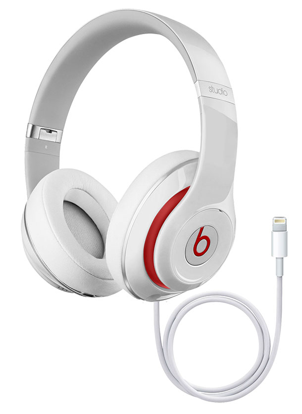 https://www.macfreak.nl/modules/news/images/Art.Beats-overear-studio-2-white.jpg
