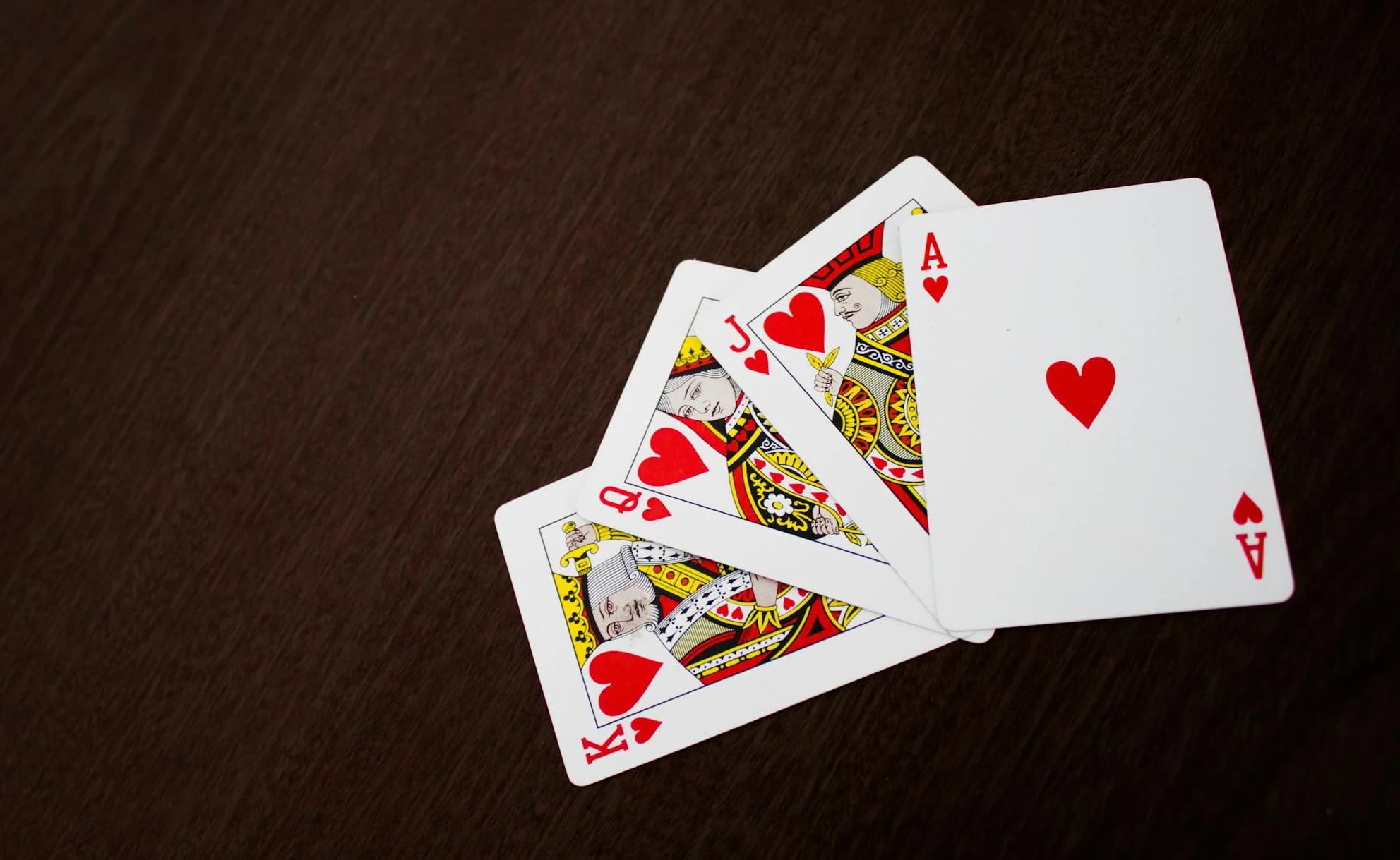 https://www.macfreak.nl/modules/news/images/zArt.AceKingJackAndKingOfHeartsPlayingCards.jpg