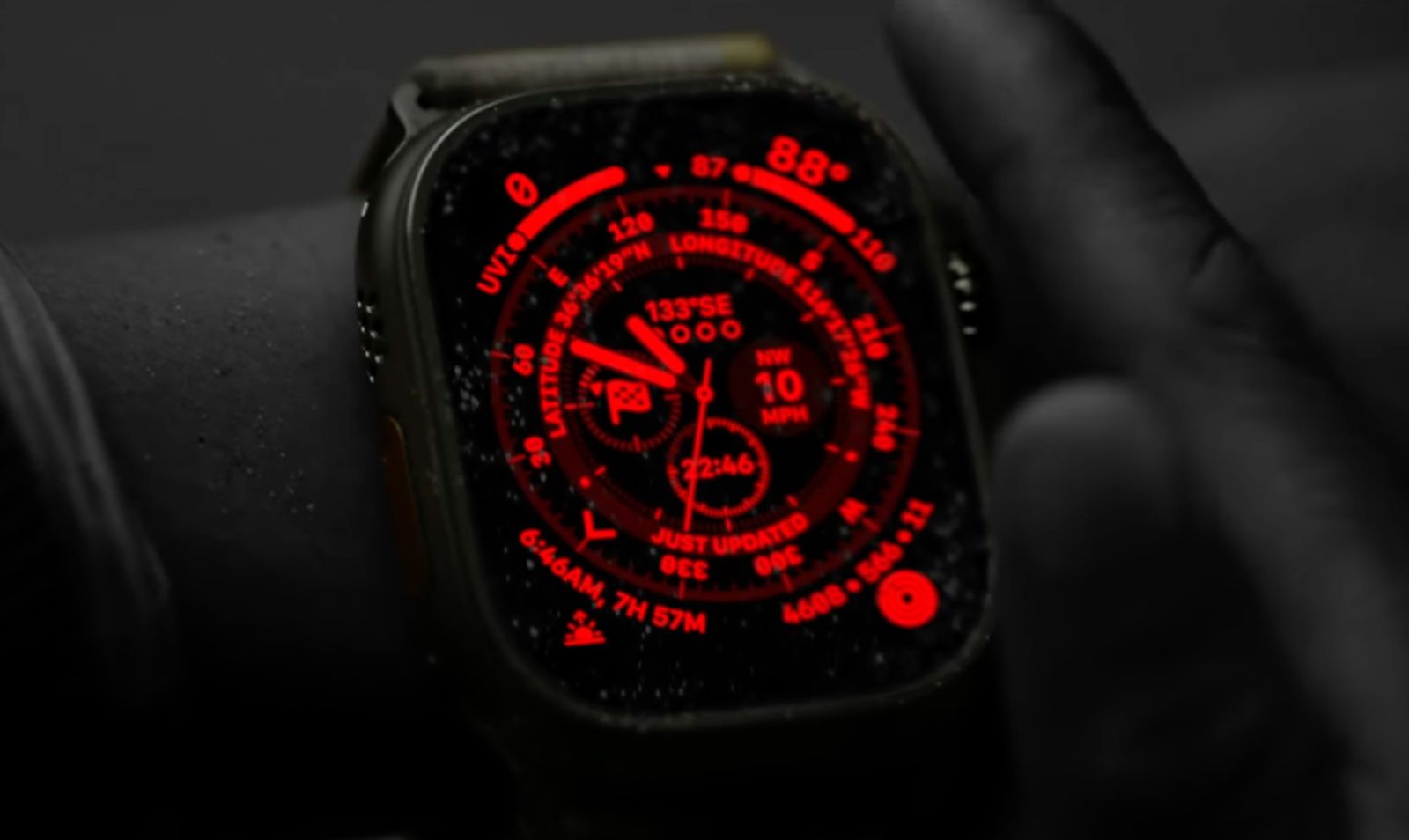 https://www.macfreak.nl/modules/news/images/zArt.AppleWatchUltraNightMode.jpg
