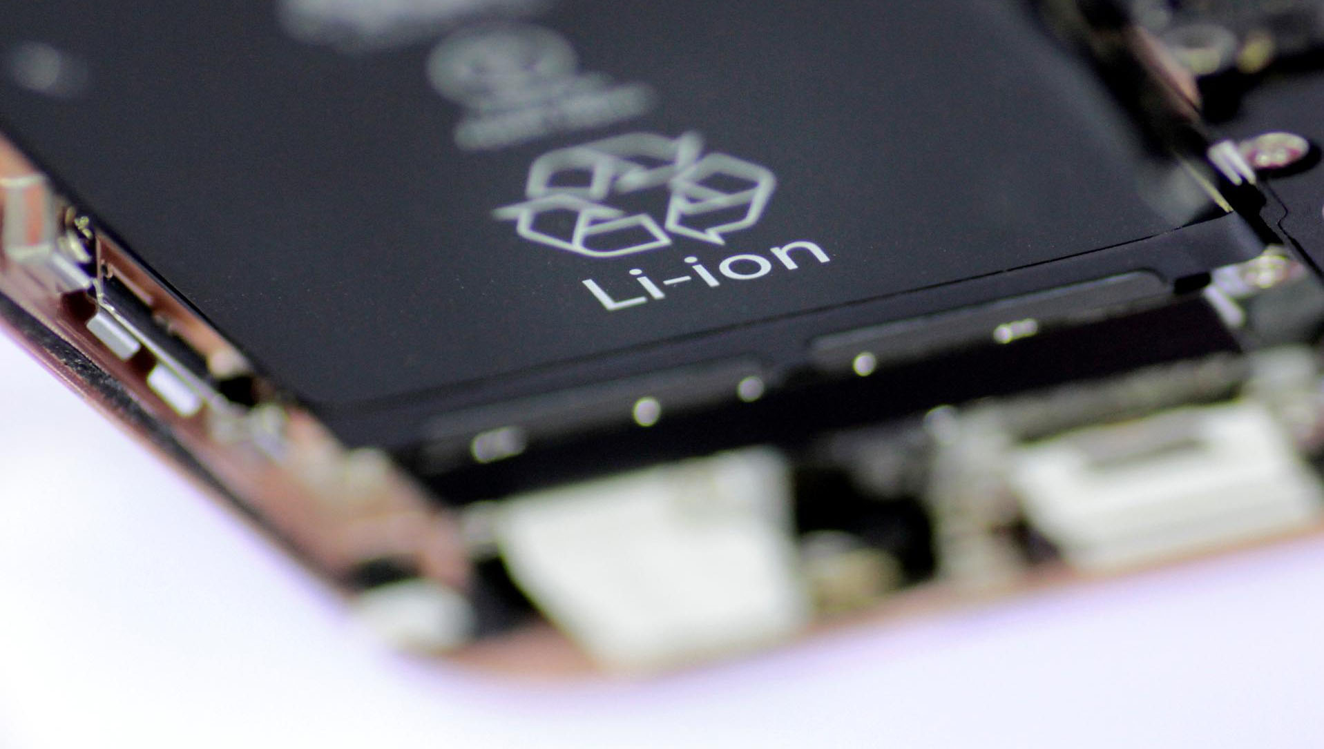 https://www.macfreak.nl/modules/news/images/zArt.Li-IonBatterij.jpg