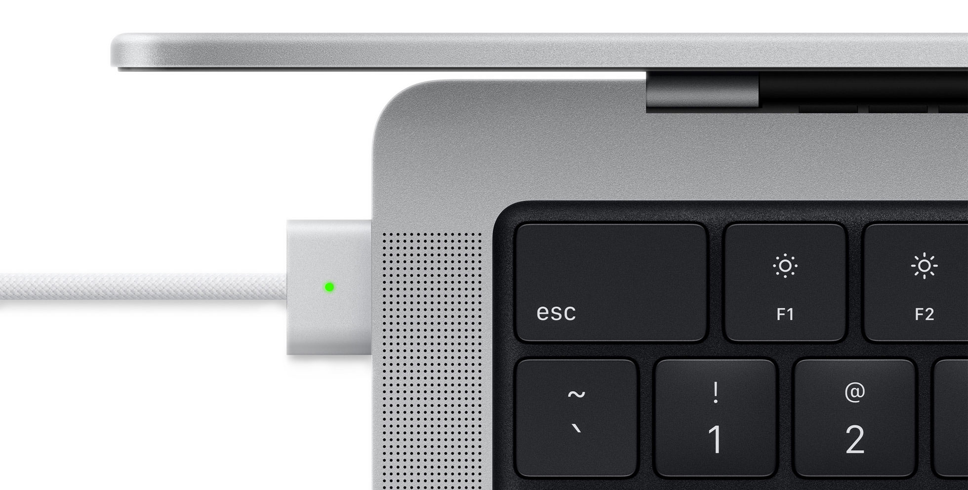 https://www.macfreak.nl/modules/news/images/zArt.MacBookPro2021MagSafe.jpg