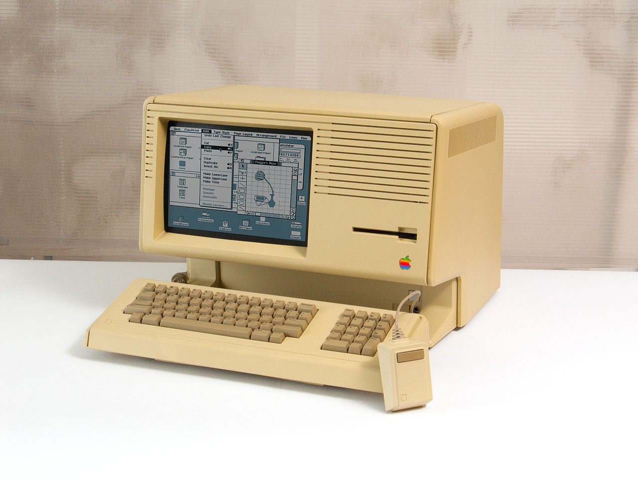 https://www.macfreak.nl/modules/news/images/zArt.Macintosh_XL.jpg