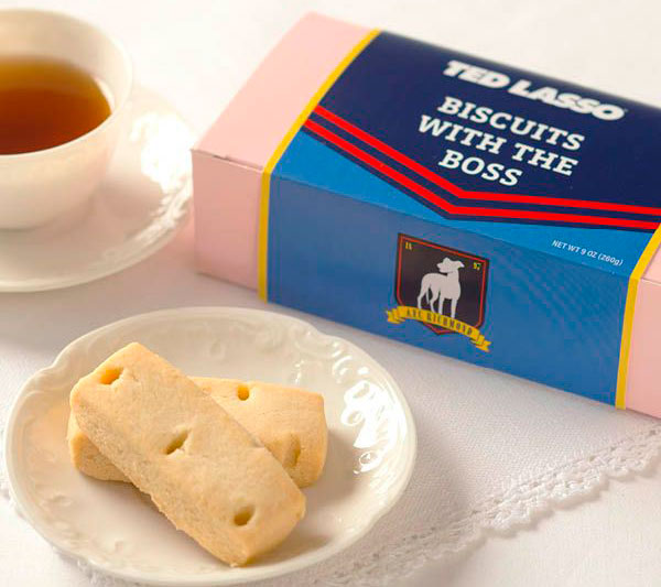 https://www.macfreak.nl/modules/news/images/zArt.TedLassoBiscuitsWithTheBoss.jpg