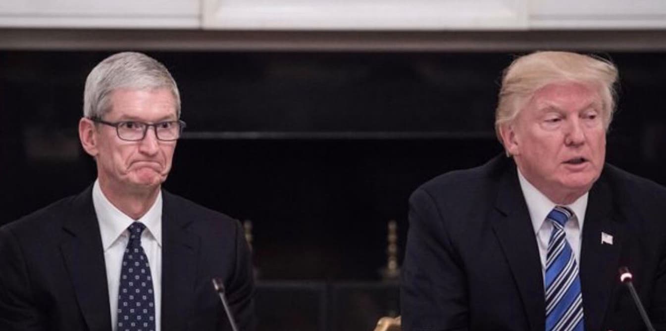 https://www.macfreak.nl/modules/news/images/zArt.TimCookFunnyFaceDonaldTrump.jpg