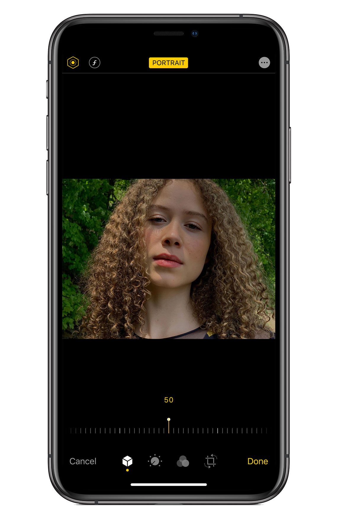 https://www.macfreak.nl/modules/news/images/zArt.iOS13Photos-iPhone-2.jpg