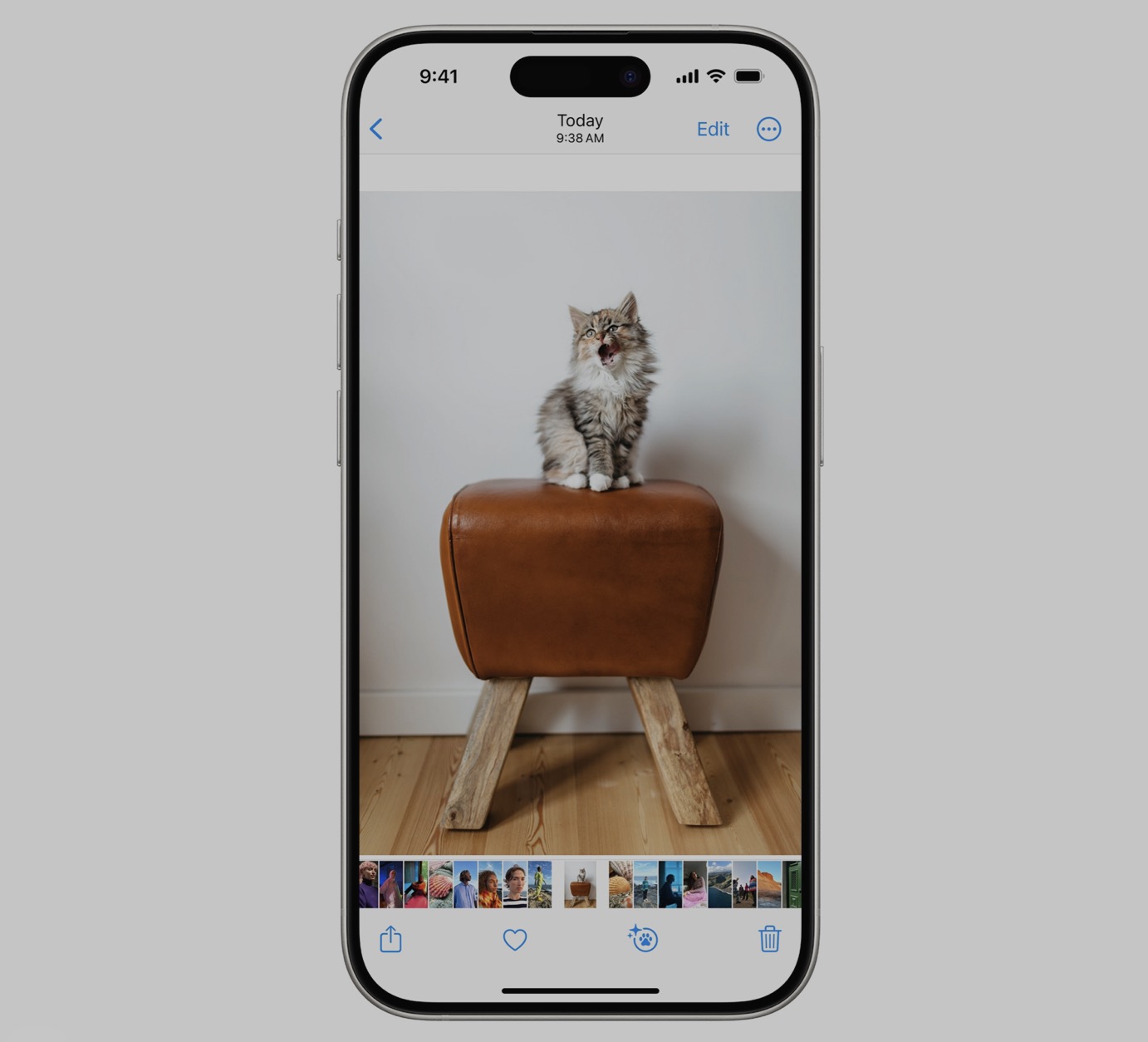 https://www.macfreak.nl/modules/news/images/zArt.iOS17MessagesStickers.jpg