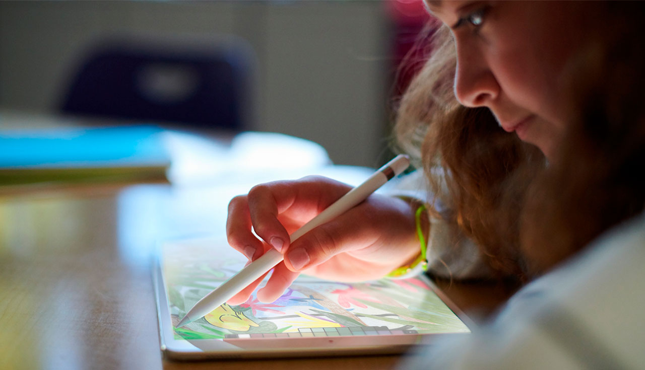 https://www.macfreak.nl/modules/news/images/zArt.iPadApplePencilChildDrawing.jpg