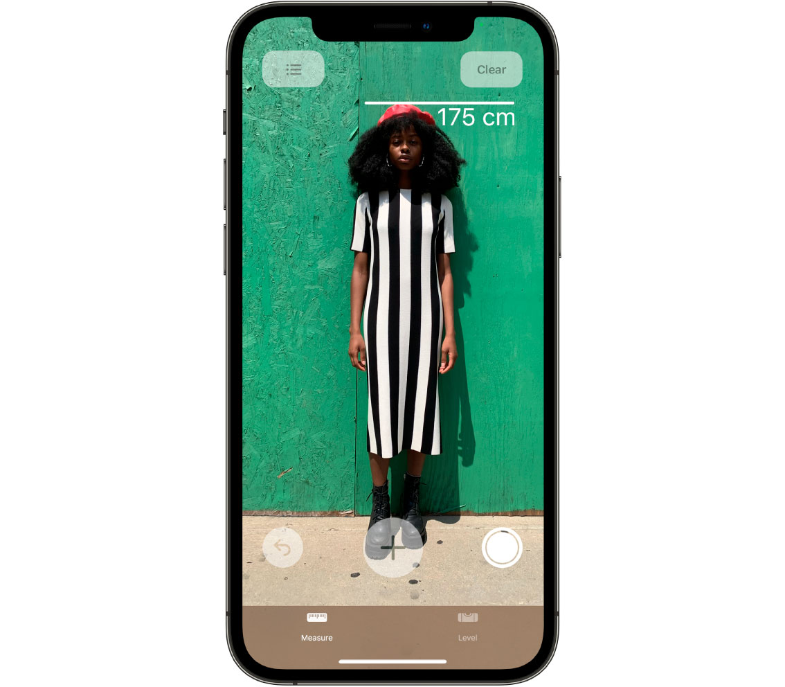https://www.macfreak.nl/modules/news/images/zArt.iPhone12ProMetenAppLengtemeting.jpg