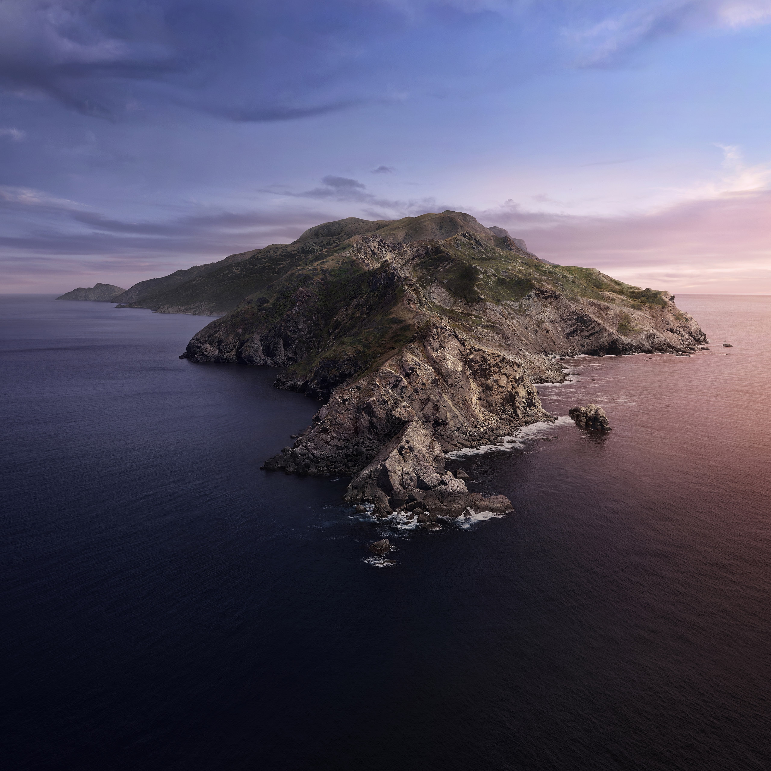 https://www.macfreak.nl/modules/news/images/zArt.macOS-CatalinaWallpaper.jpg